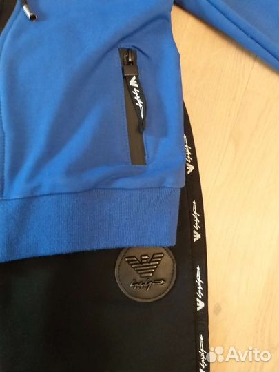 Спортивный костюм