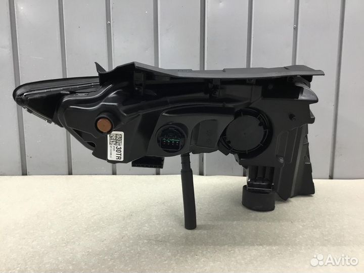 Фара левая Hyundai Tucson (NX4) 2020