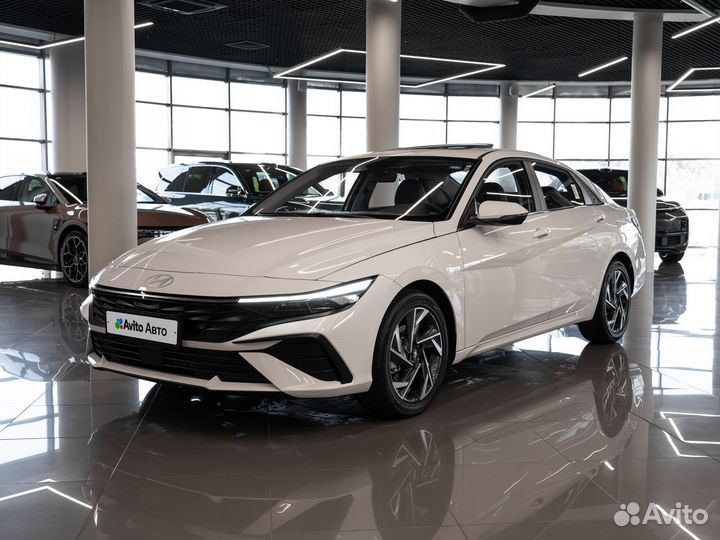 Hyundai Elantra 1.5 CVT, 2024, 115 км