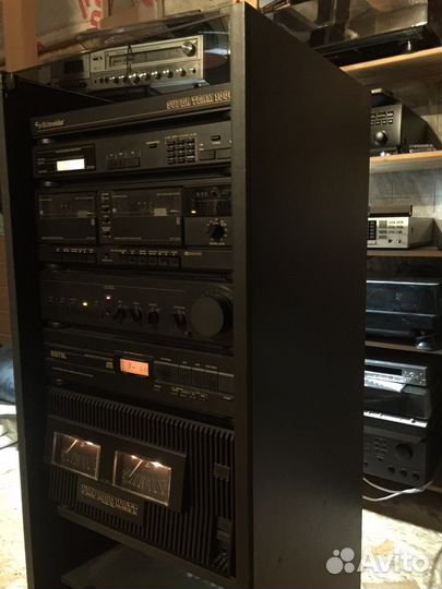 Музыкальный центр