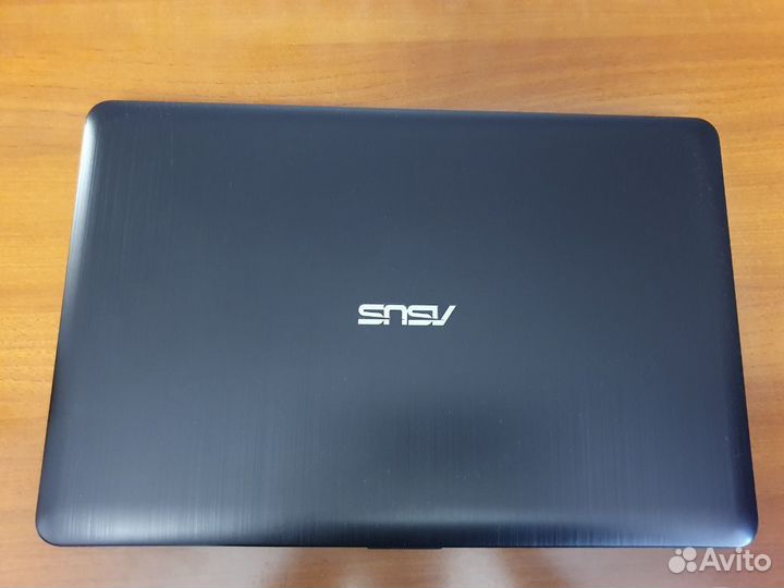 Ноутбук asus