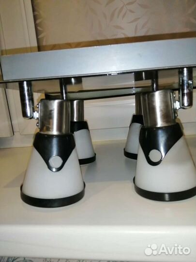 Спот на четыре рожка blitz германия