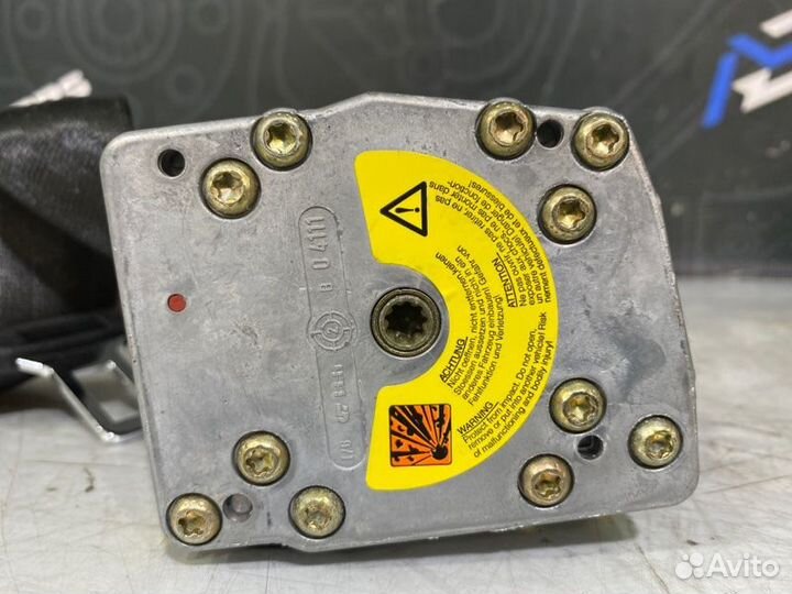 Ремень безопасности задний Audi Allroad C5 ARE