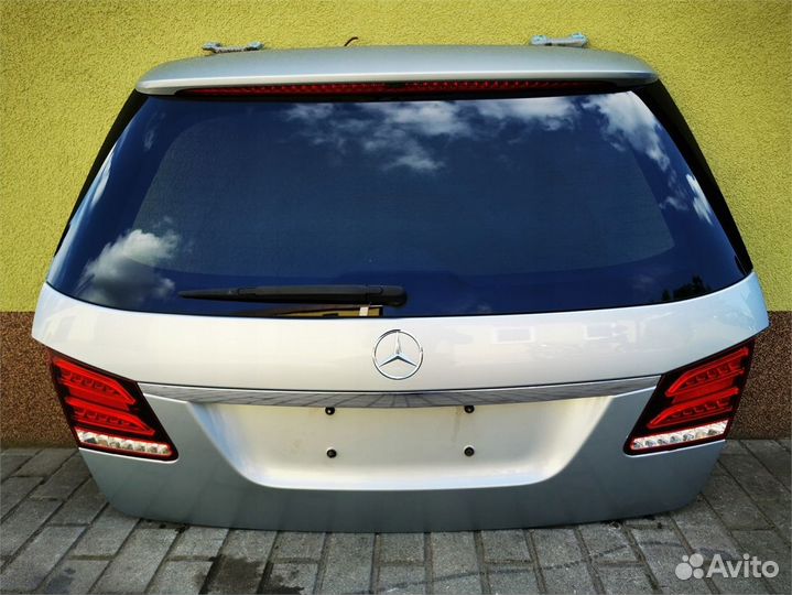 Mercedes-benz E-klasa w212 рестайлинг Крышка багаж
