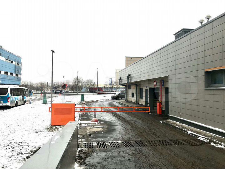 Машиноместо, 16 м²