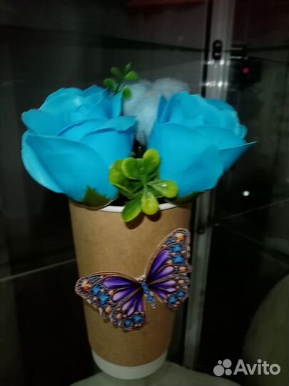 Композиции и букеты из мыльных роз