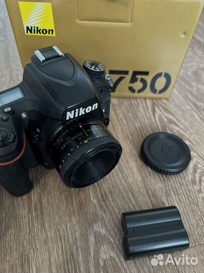 Зеркальный фотоаппарат Nikon d750
