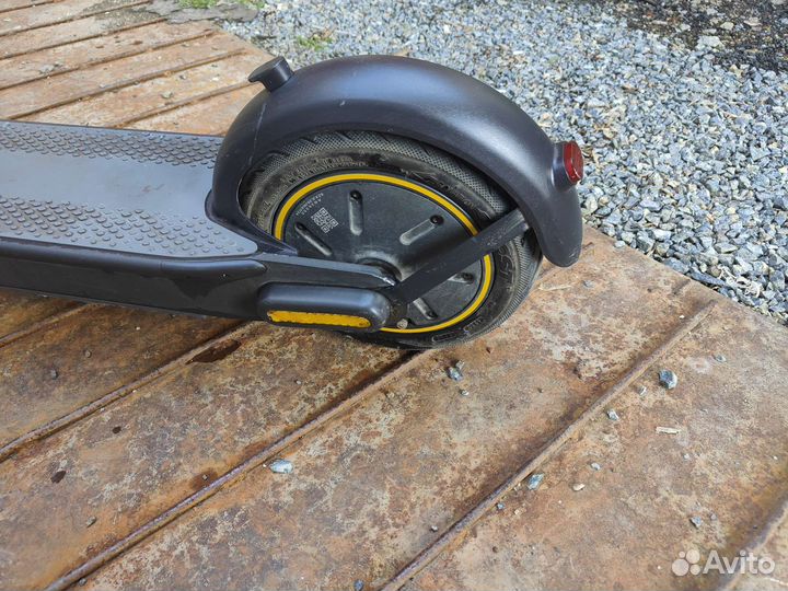 Электросамокат ninebot max g30