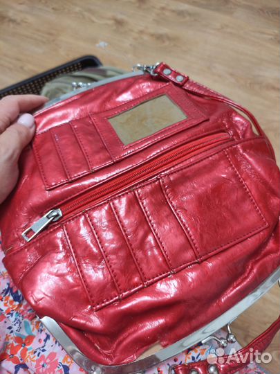 Продаю женскую сумку
