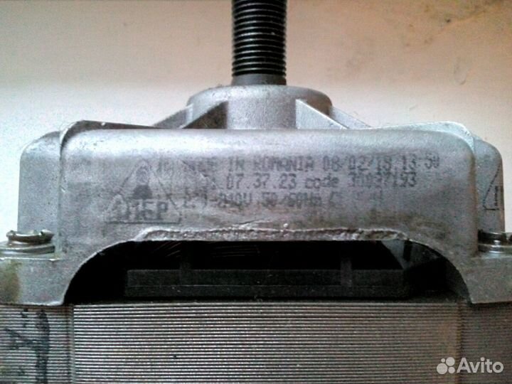 Двигататель стиральной машины