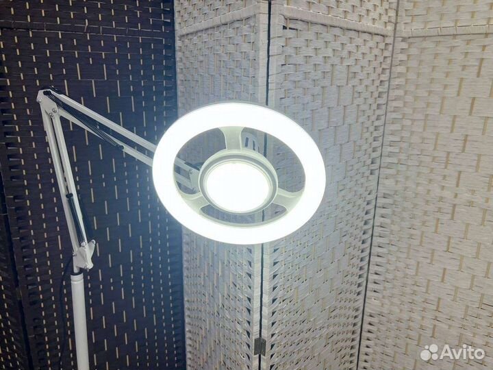 Косметологическая бестеневая лампа вертолет 38W