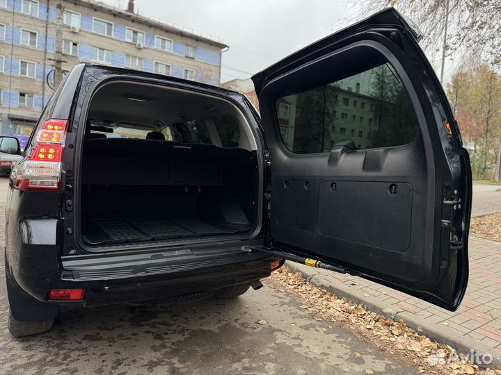 Toyota Land Cruiser Prado 2.8 AT, 2016, 180 000 км