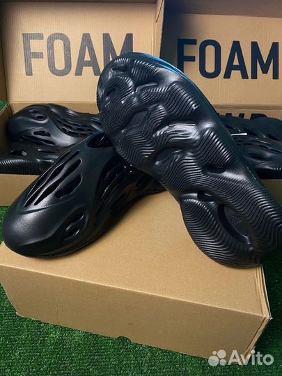 Adidas yeezy foam runner onyx