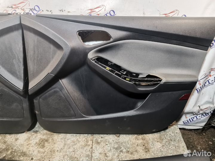 Комплект дверных карт Ford Focus 3