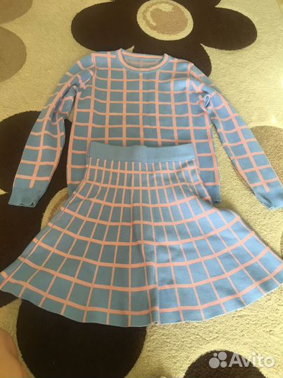 Вязанный костюм