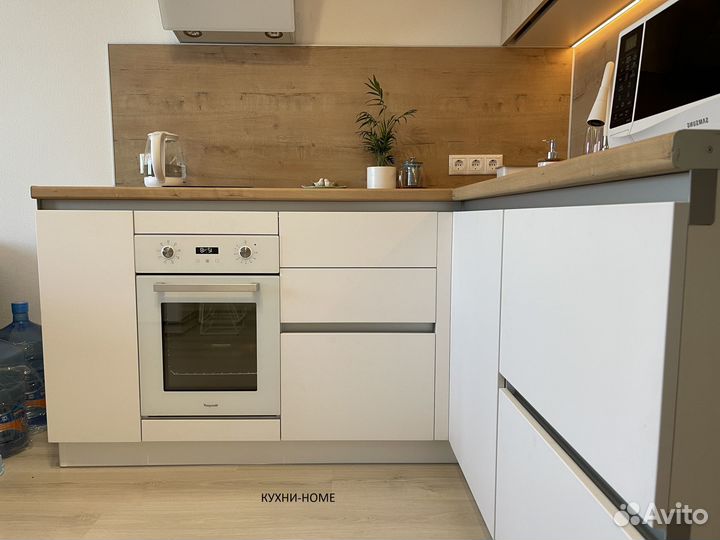 Кухонный гарнитур. Цена за всю кухнюCN:025401