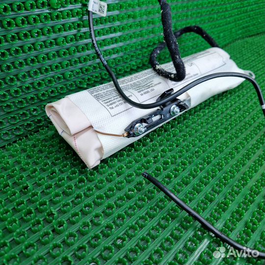 Подушка безопасности сиденья передняя левая