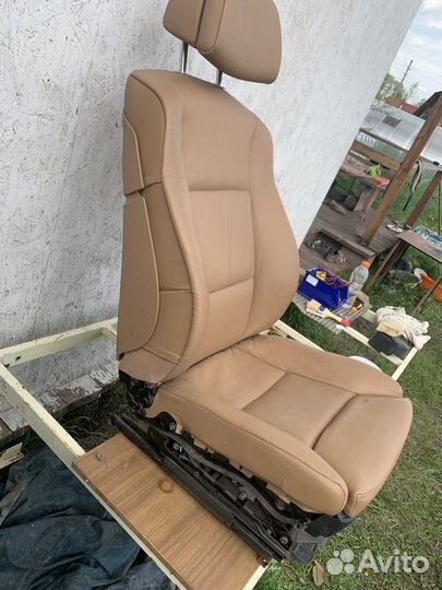 Кресло водителя