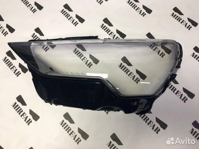 Левое стекло фары Audi Q3 F3 2018-н.в