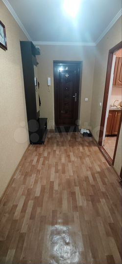 2-к. квартира, 60 м², 1/5 эт.
