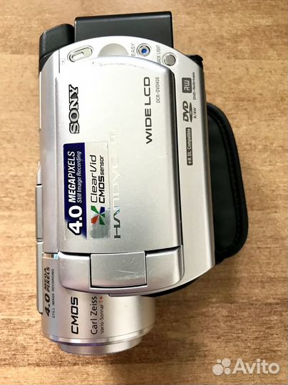 Цифровая видеокамера