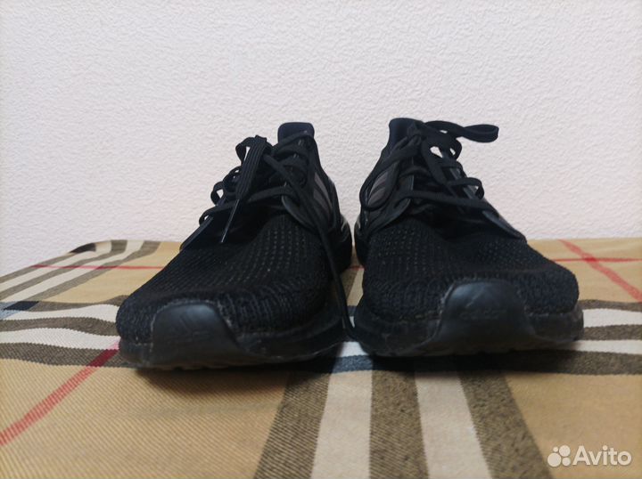 Кроссовки adidas UltraBoost 20 оригинал