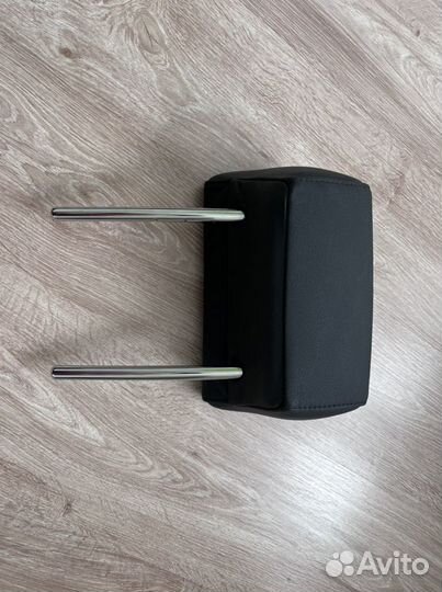 Задний подголовник BMW e60