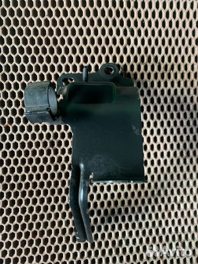 Кронштейн Ford Focus 3 3 iqdb 2013