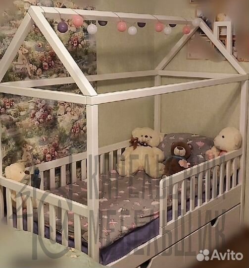 Кровать домик Классик