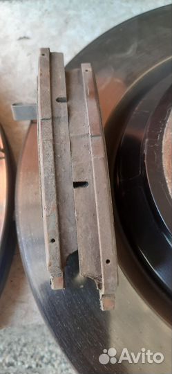 Тормозные диски Geely Atlas Pro