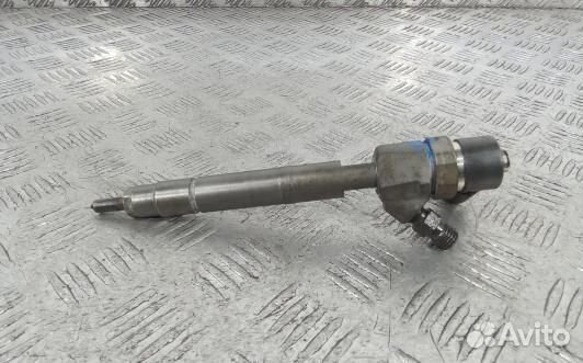 Форсунка дизельная mercedes benz vito W639 (GEA33A