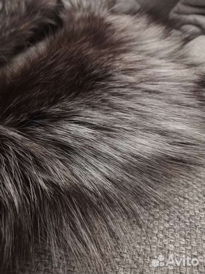 Опушка натуральный мех енот на капюшон