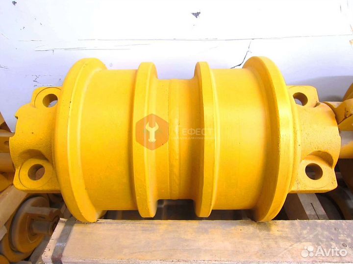 Каток поддерживающий Hitachi ZX180LCN-3