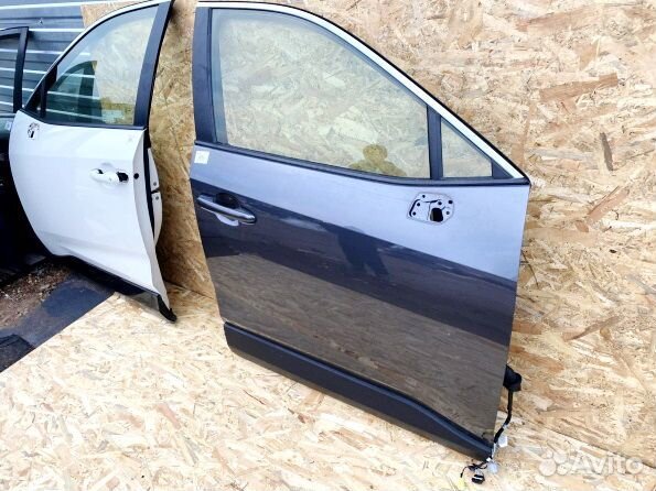 Дверь правая передняя Toyota RAV4 XA50