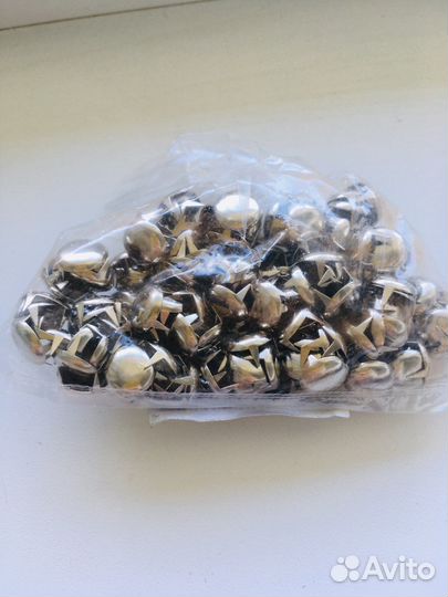 Заклепки на шипах. 50шт в уп