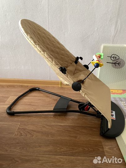 Шезлонг для новорожденных