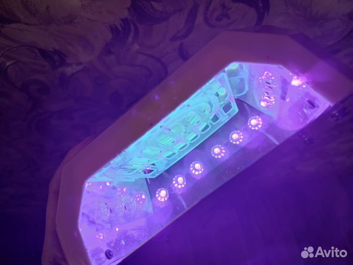 Лампа для маникюра гибрид