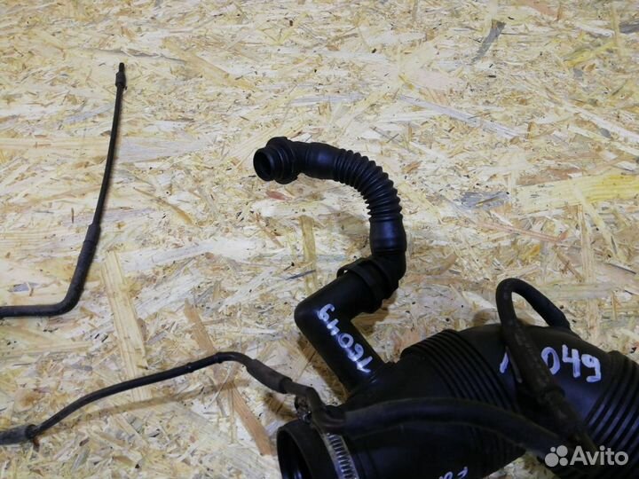 Патрубок (трубопровод, шланг) Skoda Fabia