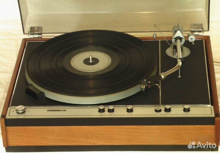 Коллекция деталей для проигрывания грампластинок