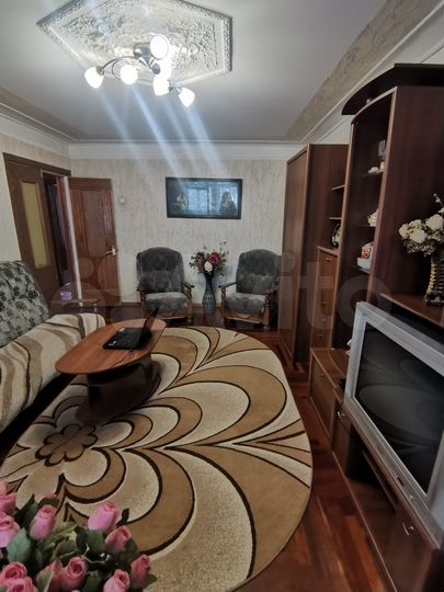 3-к. квартира, 74 м², 4/5 эт.