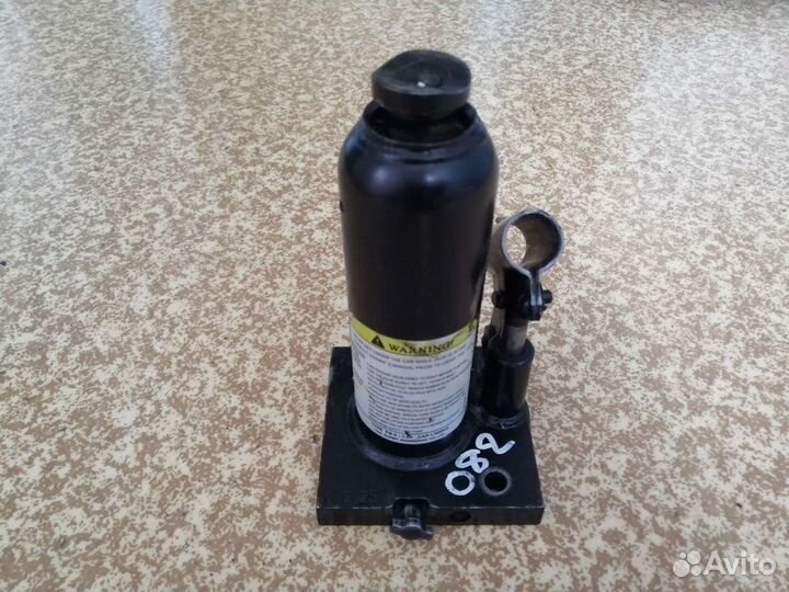 Домкрат l200 Pajero sport