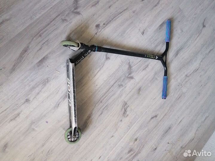 Трюковой самокат