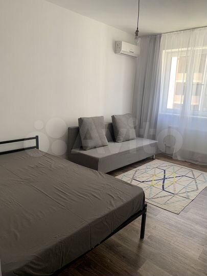 2-к. квартира, 54 м², 4/9 эт.