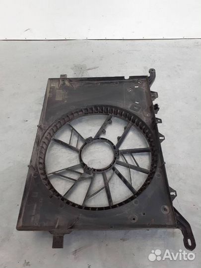 Диффузор вентилятора Volvo XC70 2000 30680547