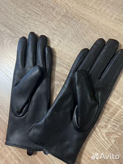 Перчатки женские кожаные новые