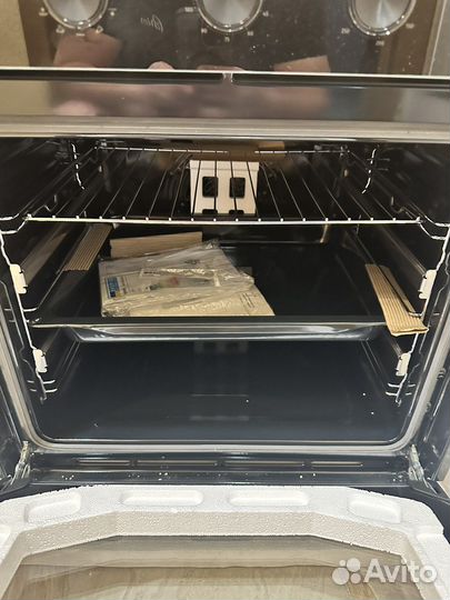 Духовой шкаф gorenje BO6725E02BG