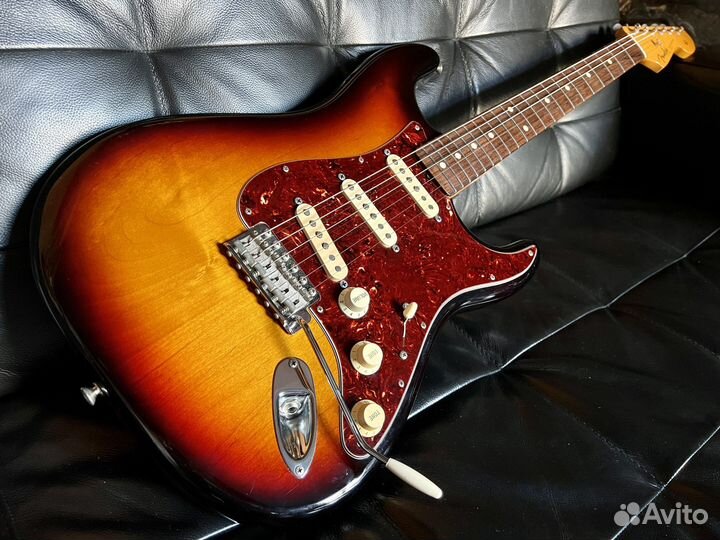 Fender American Vintage ‘62 re-issue Stratocaster
