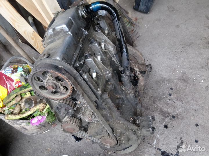 Двигатель 2108