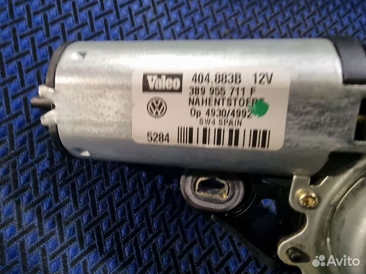 Моторчик заднего дворника Пассат Б-5 +