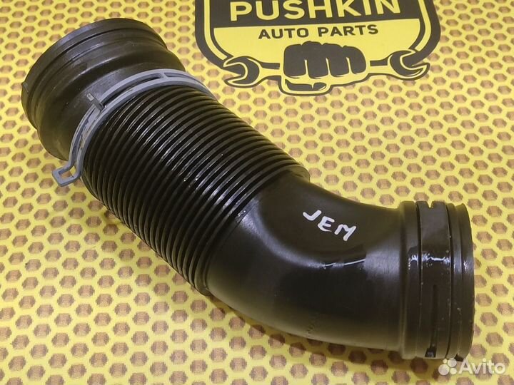 Патрубок воздушного фильтра гофра Volkswagen Jetta
